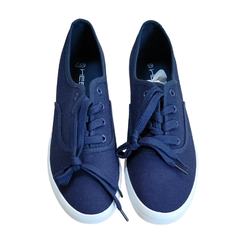 HEEZ Dark Blue Canvas Rounded Toe Sneakers Size 9.5 NWOT